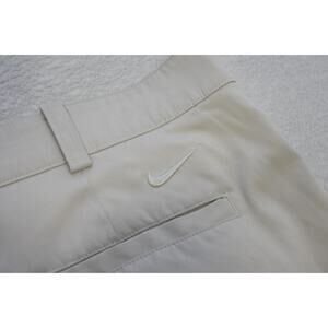 Nike Golf Shorts Dri Fit Tour Performance Beige Stretch Flat 11" INS Mens Sz 40